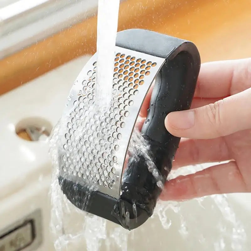 Multi-function Vegetables Squeezer Handheld Ginger Mincer Tools Rolling Crusher Kitchen Accessories Multi-function Vegetables Squeezer Handheld Ginger Mincer Tools Rolling Crusher Kitchen Accessories