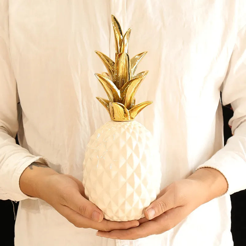 Style Resin Gold Pineapple Home Decor Cabinet Window Display Craft luxurious Table Home Decoration 40869731532905|40869731565673|40869731598441